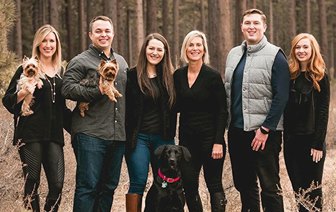 Patient Kelly Brown with her family